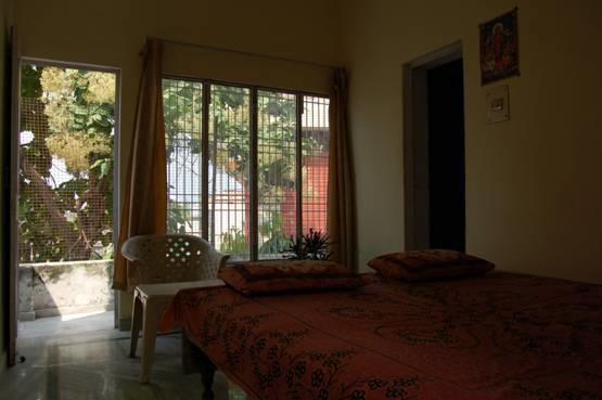 Maruti Guest House Varanasi Zimmer foto